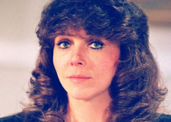 Пластика изменила Веронику Кастро до неузнаваемости, ее просят остановиться. Фото