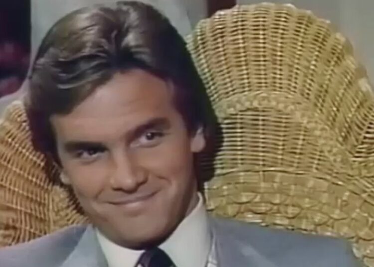 Почему сыгравший Мейсона в «Санта-Барбаре» Лэйн Дэвис покинул съемки сериала