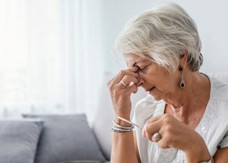 Почему невесткам не стоит принимать в подарок от свекрови постельное белье