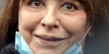 Как живет и некрасиво стареет Наталья Варлей