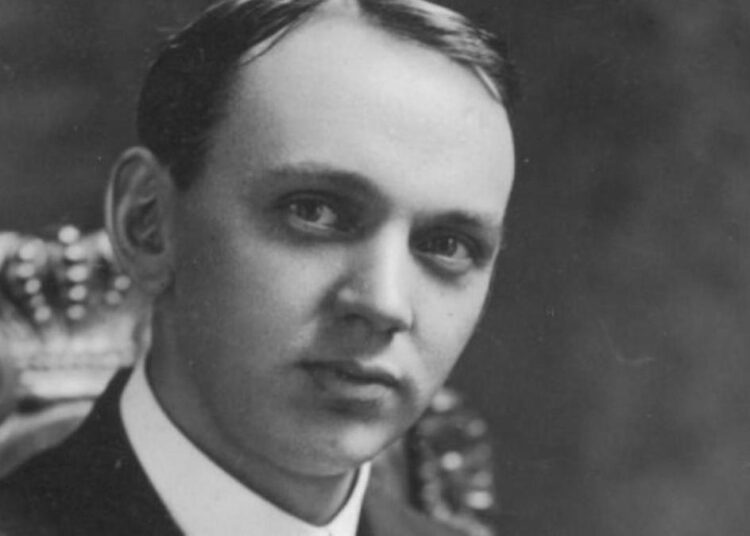 Надежда для всего мира: что предсказывал России провидец, которого называют «спящим»