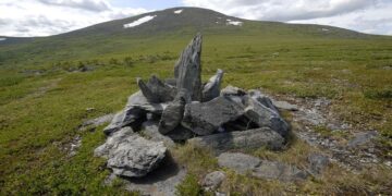 Самые страшные и аномальные места России: куда ехать точно не стоит
