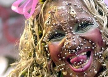 20 фото девушек, с которыми вы не захотите жить на одной планете