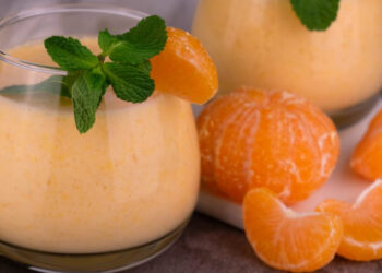 Просто залейте мандарины молоком: чудо-рецепт оздоровит и старика