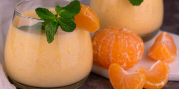 Просто залейте мандарины молоком: чудо-рецепт оздоровит и старика