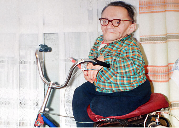 Как сложилась жизнь «Кости-гнома» — самого маленького мужчины в СССР