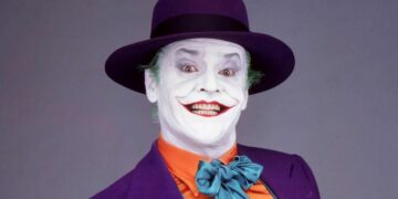 9 звезд, которые вместе с пластикой получили «улыбку Джокера». Фото