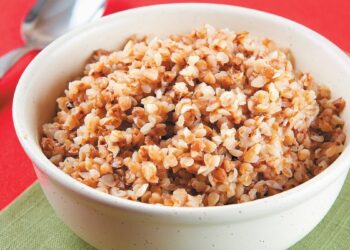 Почему по-настоящему умная хозяйка не варит гречку в холодной воде