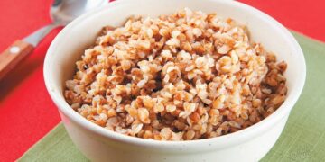 Почему по-настоящему умная хозяйка не варит гречку в холодной воде