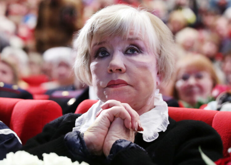 Непростая доля Алентовой: разлука с мужем, измены и смирение