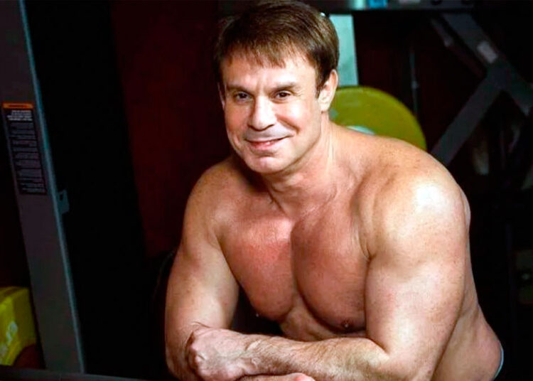 Как Шифрин умудряется так выглядеть: разоблачение престарелого качка