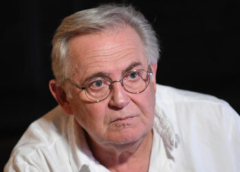 Юрий Стоянов бросил сыновей, теперь они ему мстят