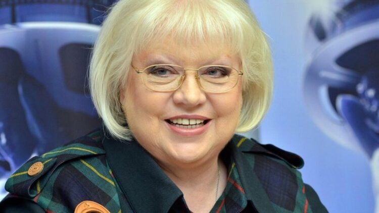 Как борьба с раком отразилась на внешности Светланы Крючковой. Фото