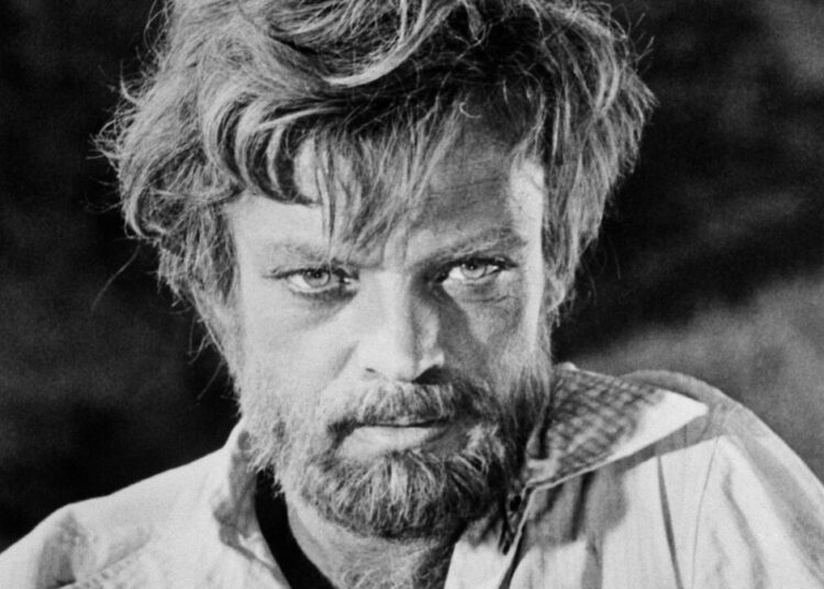 Рваное сердце актера Дворжецкого: никого не любил и рано умер