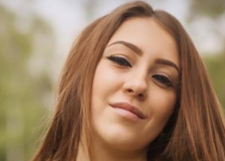 Что случилось с Аленой Рапунцель: потеряла нос картошкой и кривые зубы