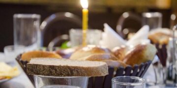 Обида с того света: почему нельзя сдвигать дату поминок