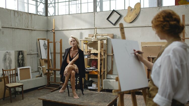 Сколько получали в СССР представительницы «позорной» профессии — натурщицы