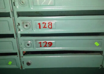 Кто оставляет на почтовых ящиках загадочные метки и что они значат