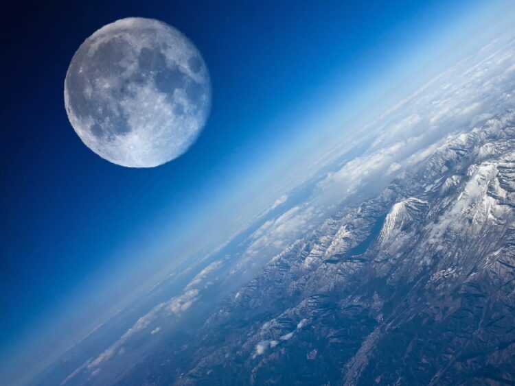 Пагубное влияние луны на психику человека: как спутник Земли сводит с ума