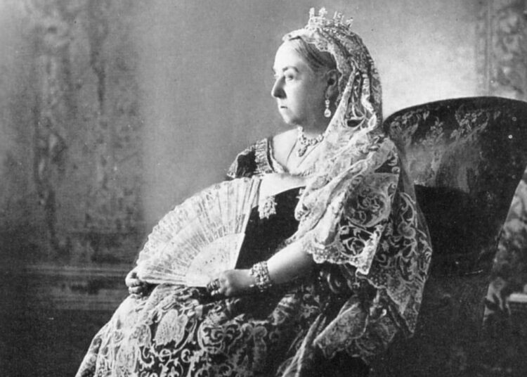 Целая наука: как стирали панталоны королевы