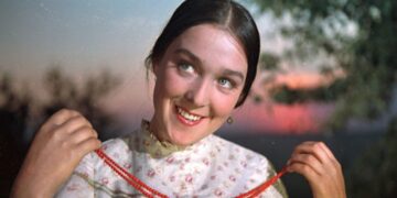 Какой ужасной смертью умерла актриса Александра Завьялова