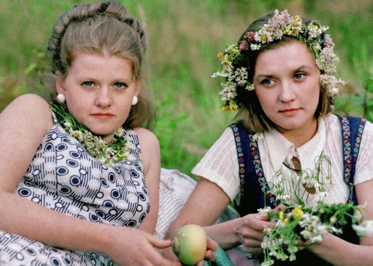 Тайна фильма «Москва слезам не верит»: что за необычного персонажа снял Владимир Меньшов