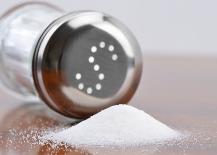 Зачем читать состав соли на упаковке