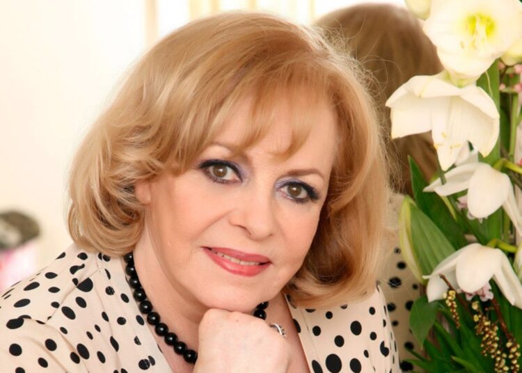 Как сложилась жизнь Мишель Мерсье, прославившейся ролью Анжелики