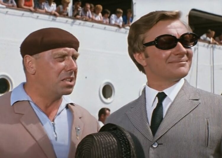 Неповторимый юмор Гайдая: как итальянцы реагируют на фильм «Бриллиантовая рука»