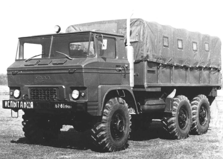 Засекреченные «Уралы»: как в СССР создали герметичные грузовики