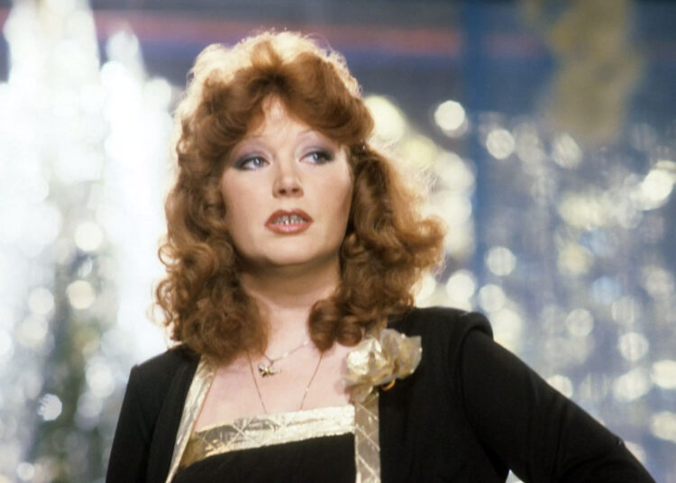 «Огромные деньги»: раскрыты концертные гонорары Пугачевой в советское время