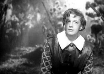 Принц из «Золушки»: судьба актера, который нашел любовь с четвертого раза