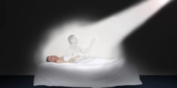 Медсестра хосписа назвала 6 вещей, которые говорят о скорой смерти