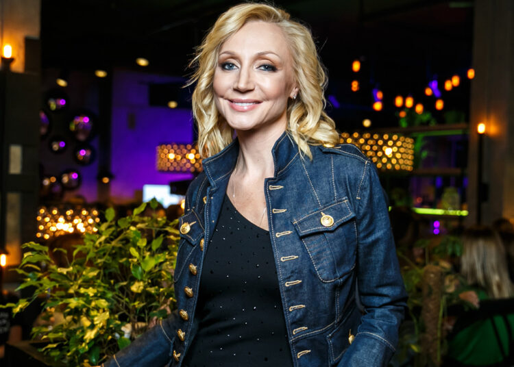 Что случилось с носом Кристины Орбакайте: из Буратино в привлекательную женщину