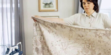 Нужно ли гладить постельное белье: точка зрения специалистов