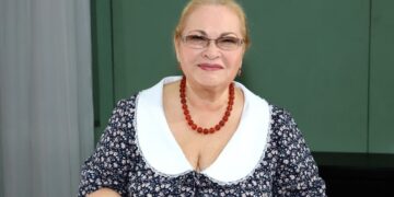 Жизнь Нины Усатовой: ребенок без отца и «раздельный» брак