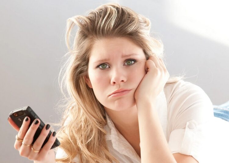 Что делать, если смартфон разрядился, а зарядного устройства нет