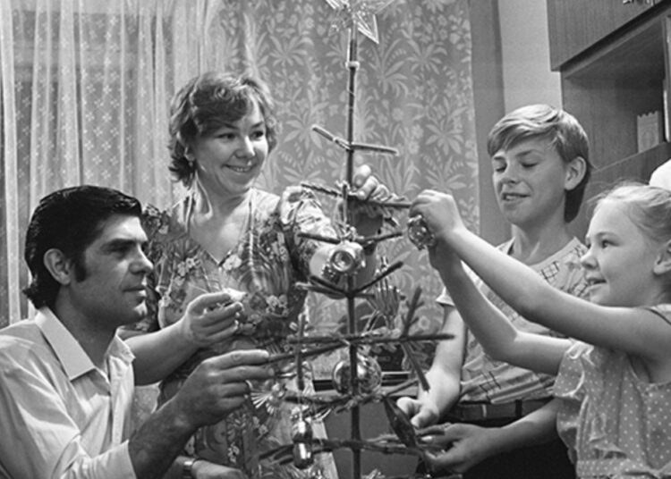 Советская семья: что в ней категорически запрещалось делать