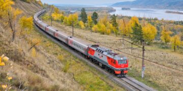 Почему от поездок в первом и последнем вагонах поезда лучше отказаться