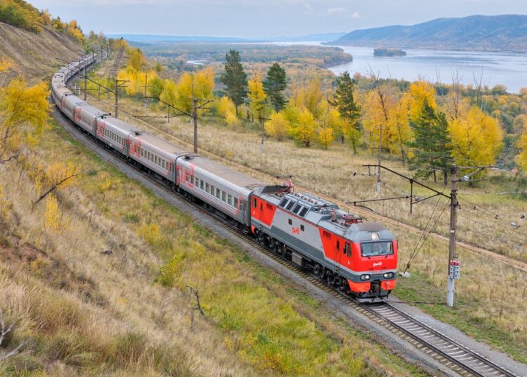 Почему от поездок в первом и последнем вагонах поезда лучше отказаться