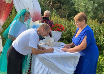 Модные и безбашенные свадьбы в деревнях: фото, которые удивят