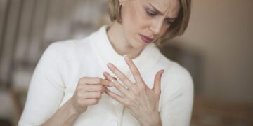 Жена уличила мужа в измене и собиралась развестись, но его признание перевернуло все с ног на голову