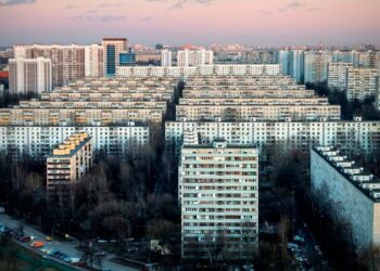 Металлические шары по ночам: что за звуки появлялись в советских домах