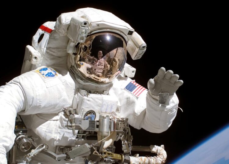 Чем советские космонавты удивляли коллег из США